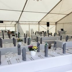 Tischdecken:Hussen Infobox_Start
